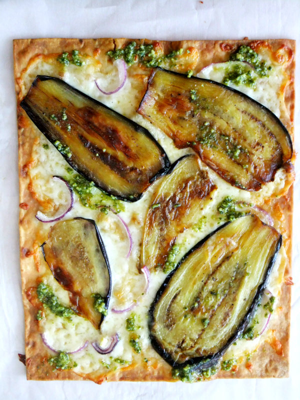flatbread pizza with eggplant