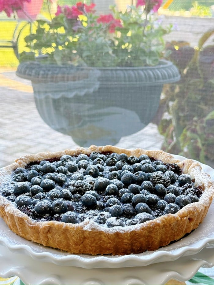summer berry tart