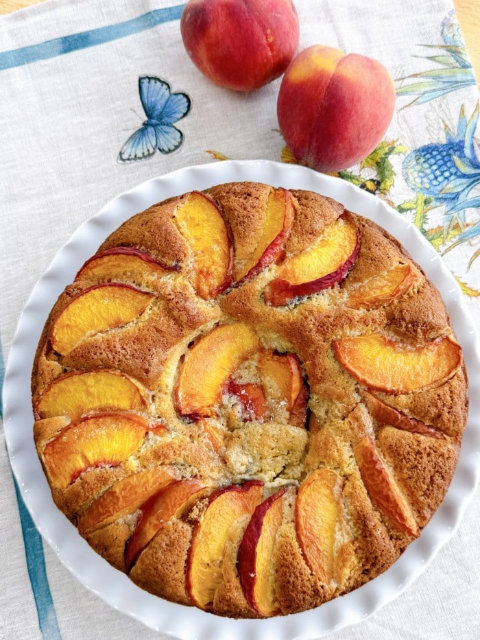 peach cake