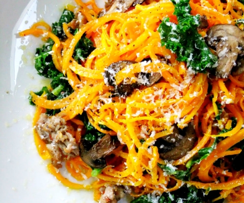 butternut squash "noodles" with sausage, mushroom and kale